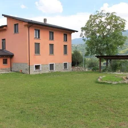 Borgo Tiedoli Κατάλυμα σε φάρμα Borgo Val di Taro