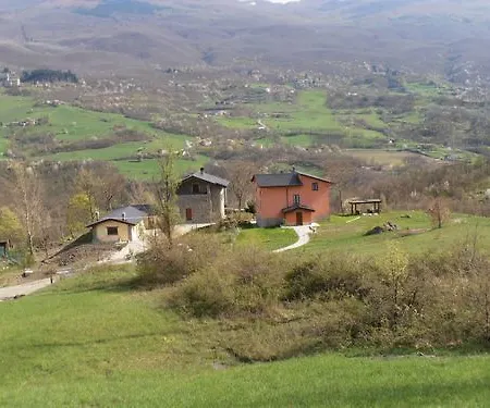 Lantgård Borgo Tiedoli