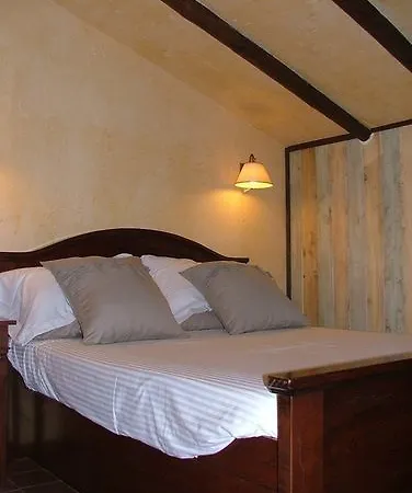 Alojamento de Turismo Rural Borgo Tiedoli Borgo Val di Taro